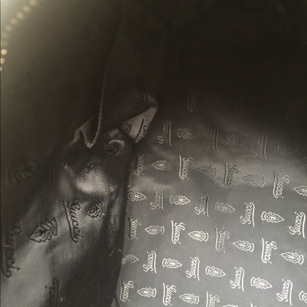 Gucci Bag - Picture 10 of 15